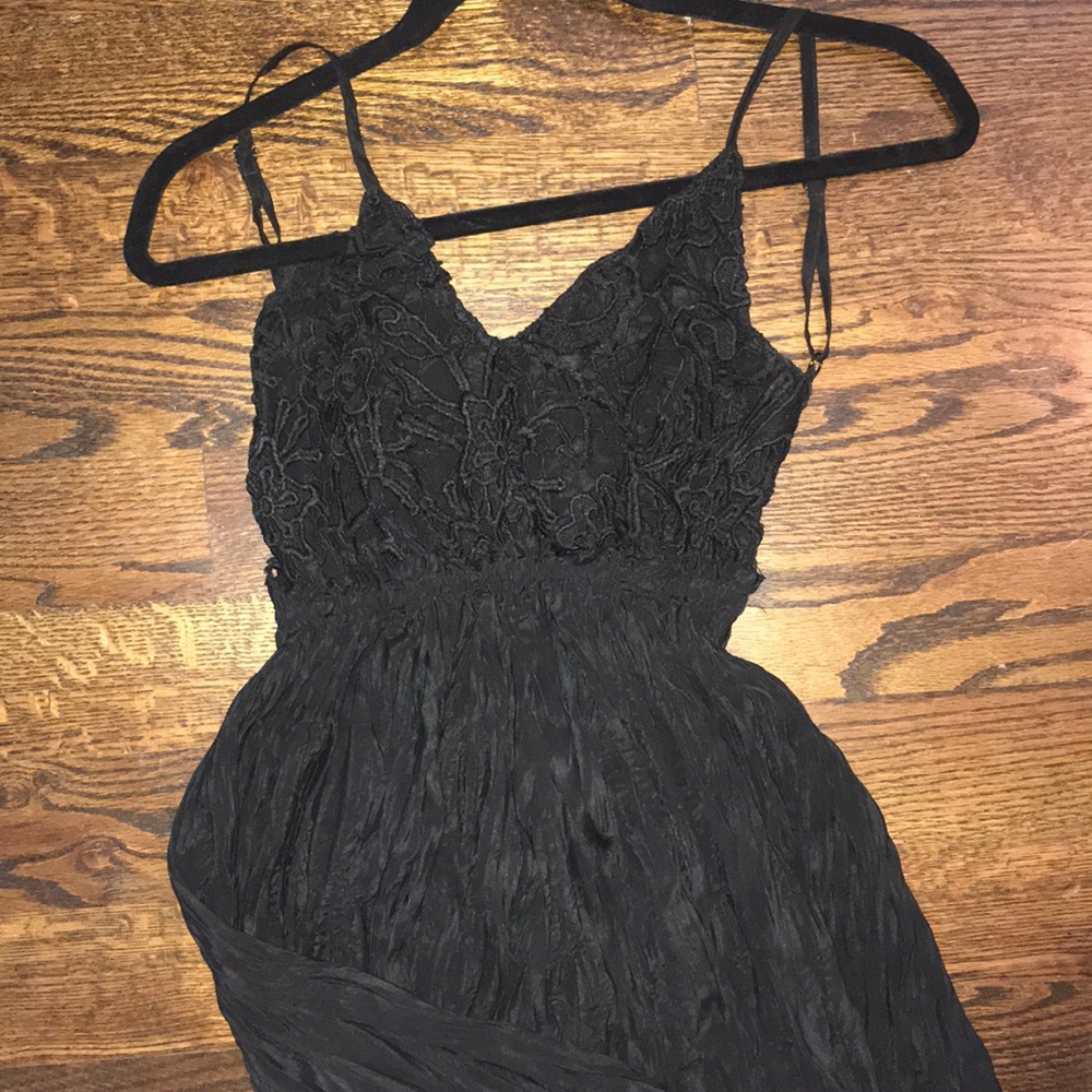 Like New! Beautiful open back black dress